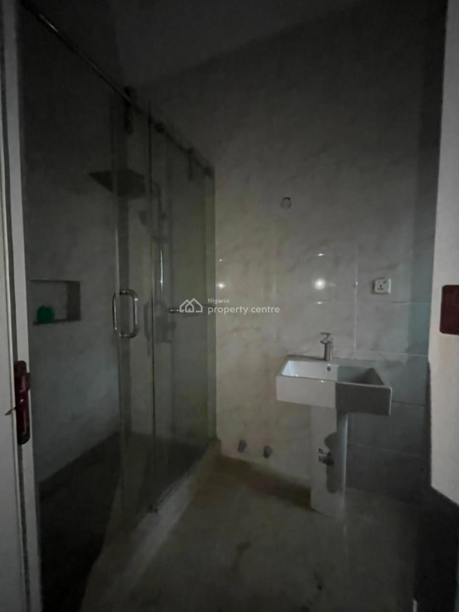 4 Bedroom Terrace, Lekki Phase 1, Lekki, Lagos, House for Rent