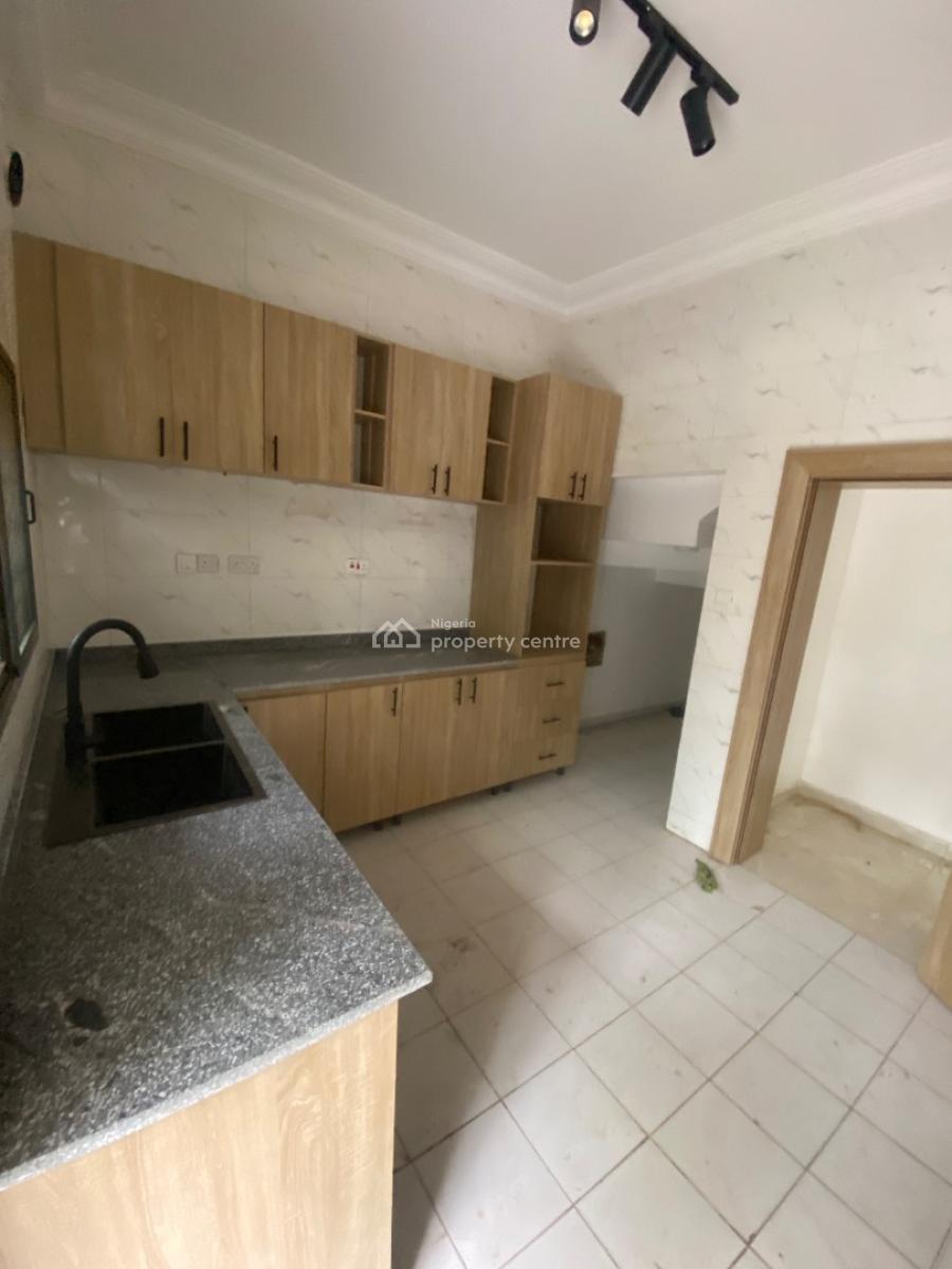 4 Bedroom Terrace Duplex, Guzape Main, Guzape District, Abuja, Flat / Apartment for Rent