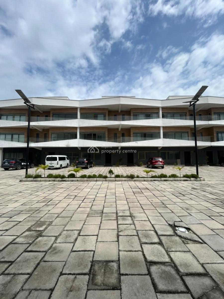 4-bedroom Terraced Triplex with Bq in Lekki, Lekki, Lagos, Terraced Duplex for Sale