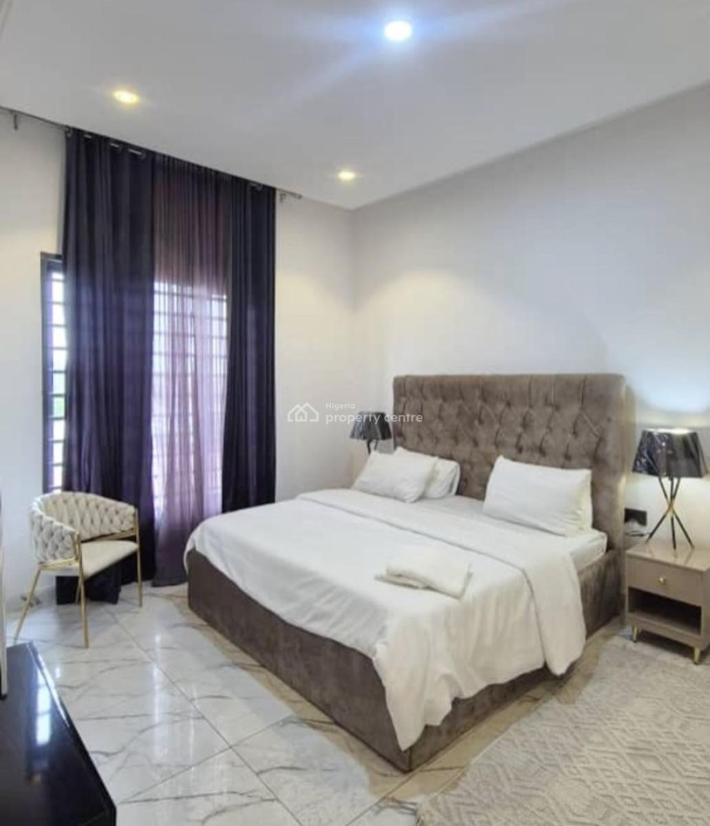 2 Bedroom Apartment, Lekki Phase 1, Lekki, Lagos, Flat / Apartment for Rent