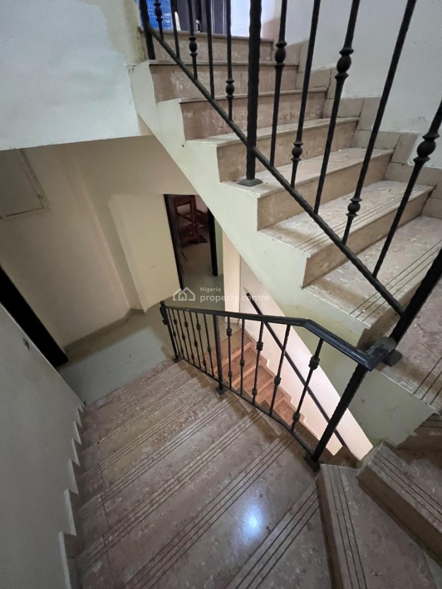 Standard 4-bedroom Terrace Duplex in a Quiet and High-end Environment, Lekki Phase 1, Lekki, Lagos, Flat / Apartment for Rent