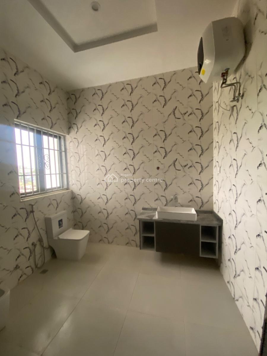 Luxury 6 Bedroom Semi Detached Duplex, Guzape District, Abuja, Semi-detached Duplex for Rent
