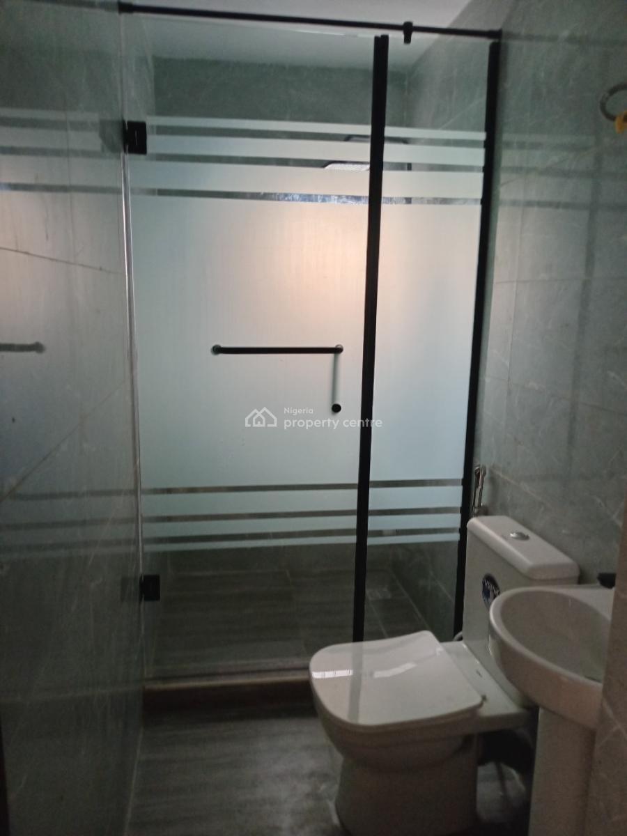 Vanilla Flavour 3 Bedroom Flat, Off Commercial Avenue, Sabo, Yaba, Lagos, Flat / Apartment for Rent