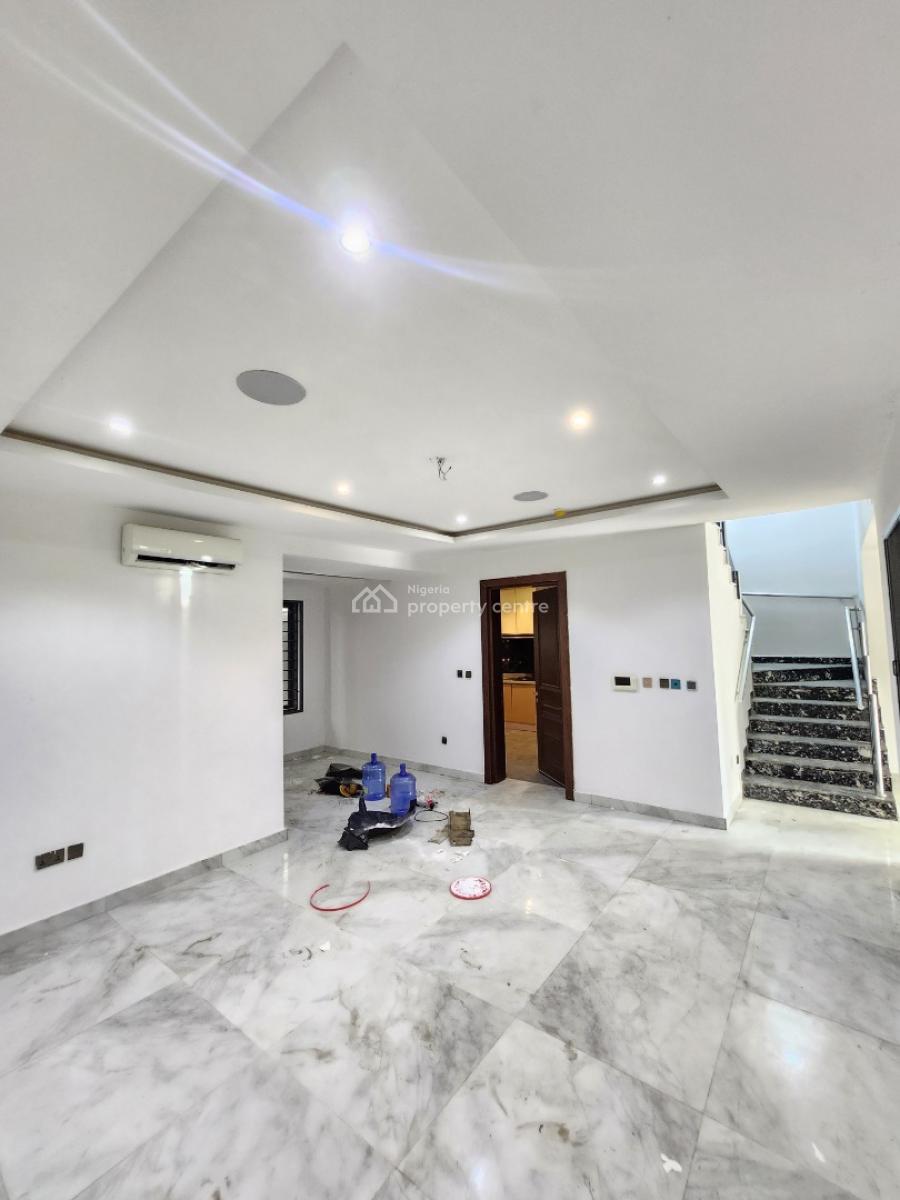 Serviced 4 Bedroom Terrace Duplex with Swimming Pool, Off Admiralty Way, Lekki Phase 1, Lekki, Lagos, Terraced Duplex for Rent
