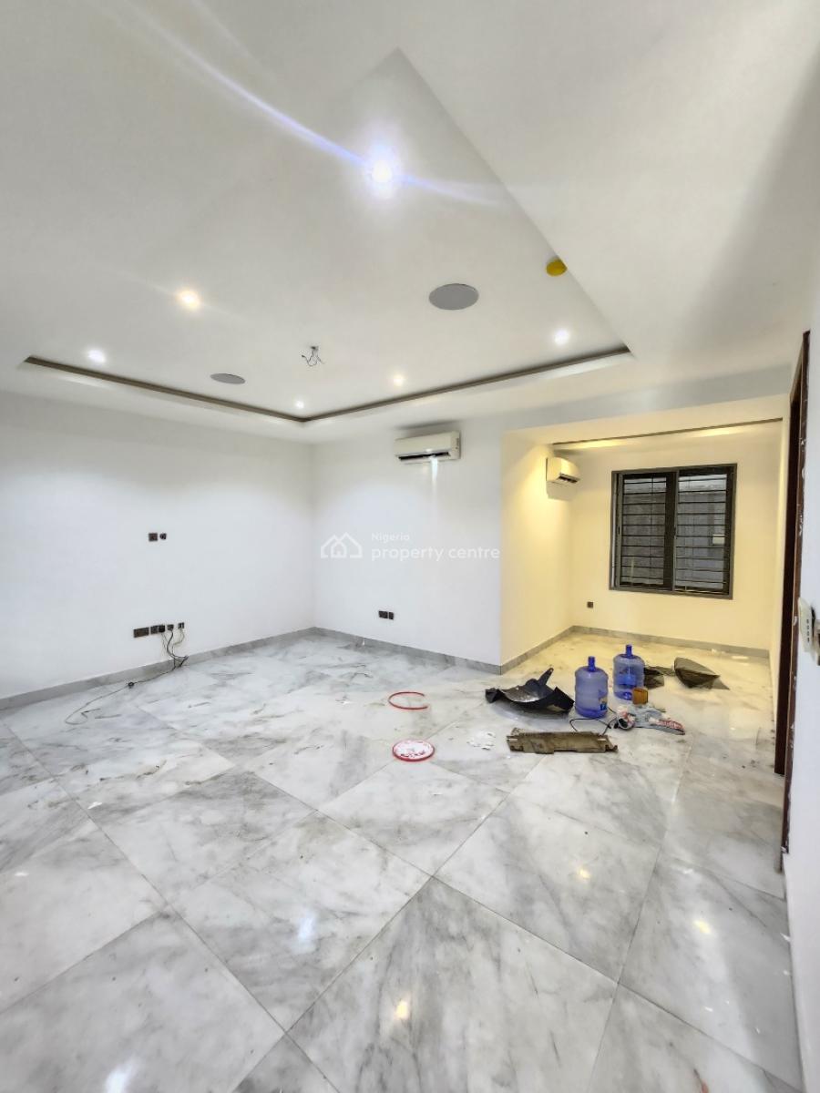 Serviced 4 Bedroom Terrace Duplex with Swimming Pool, Off Admiralty Way, Lekki Phase 1, Lekki, Lagos, Terraced Duplex for Rent