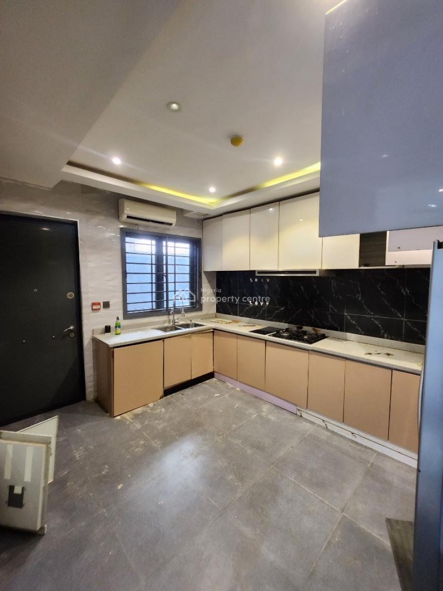 Serviced 4 Bedroom Terrace Duplex with Swimming Pool, Off Admiralty Way, Lekki Phase 1, Lekki, Lagos, Terraced Duplex for Rent