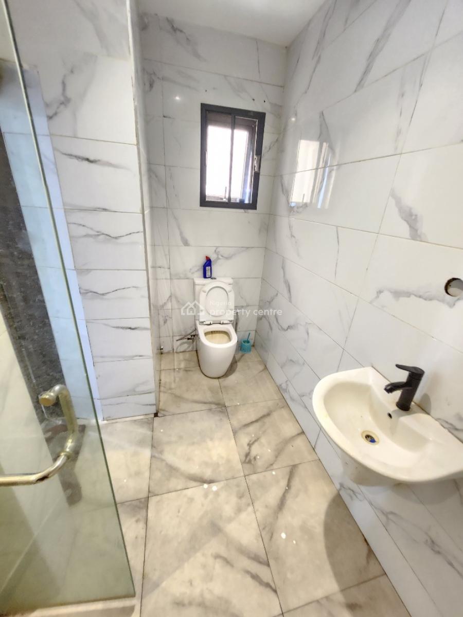 Serviced 4 Bedroom Terrace Duplex with Swimming Pool, Off Admiralty Way, Lekki Phase 1, Lekki, Lagos, Terraced Duplex for Rent