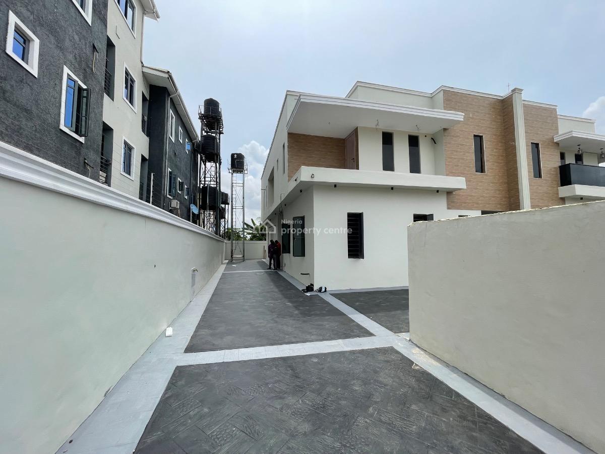 Exquisite Spacious 4 Bedroom Detached Duplex, Lekki Scheme 2, Abraham Adesanya, Lekki, Lagos, Semi-detached Duplex for Sale