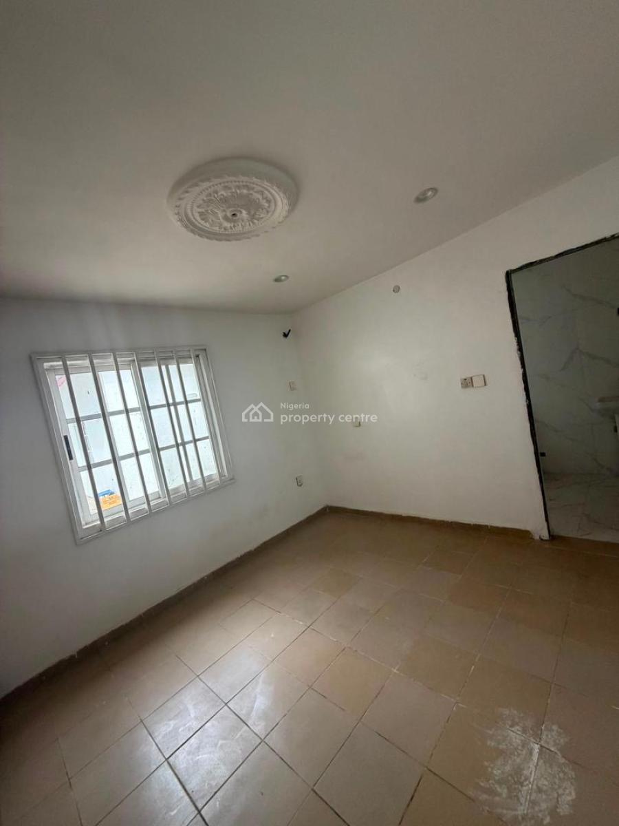 Newly Renovated 1 Bedroom Apartment with Solar, Maitama District, Abuja, Mini Flat (room and Parlour) for Rent