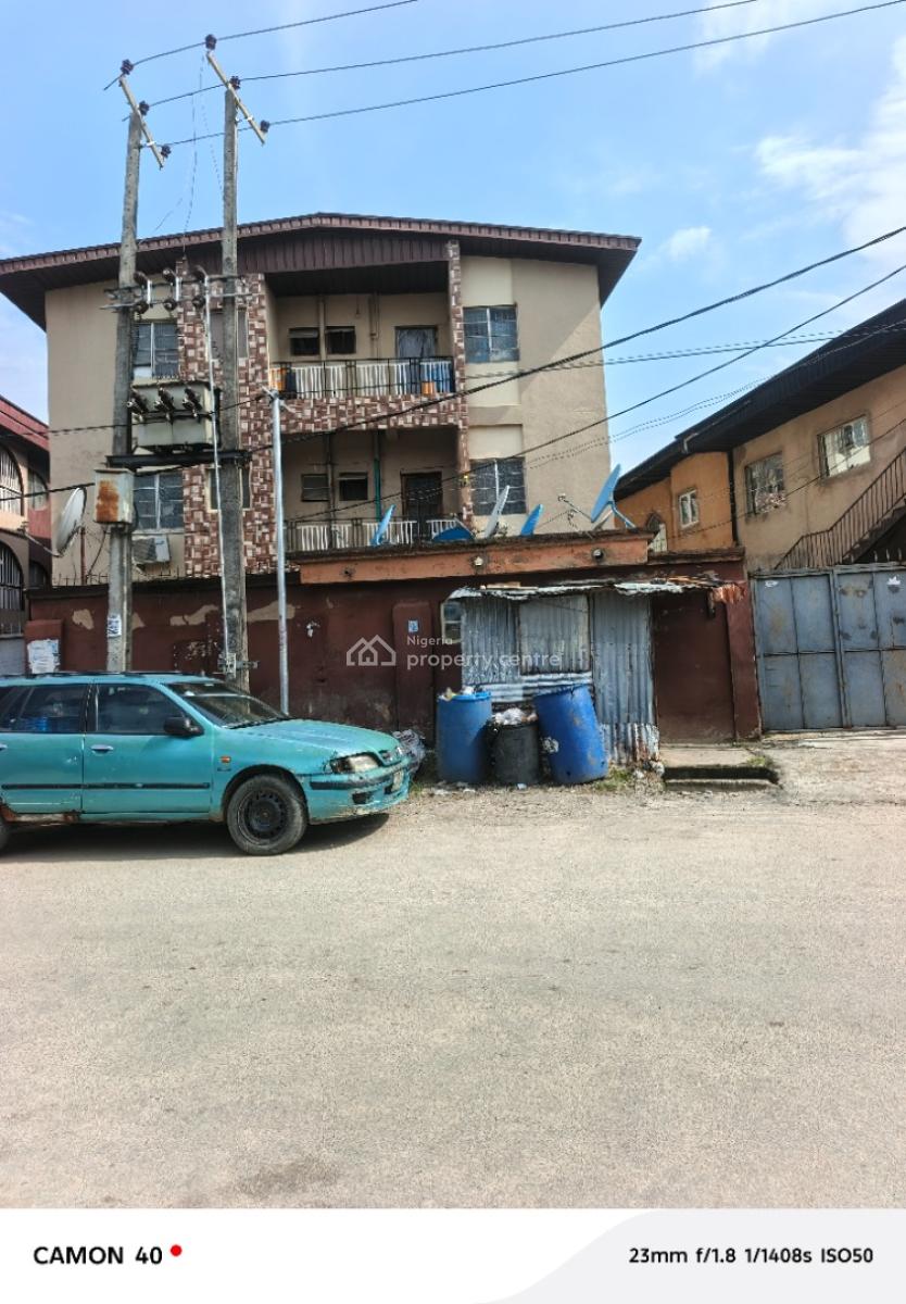 Block of 6 Flat, By Omilani Street, Ijesha, Surulere, Lagos, Block of Flats for Sale