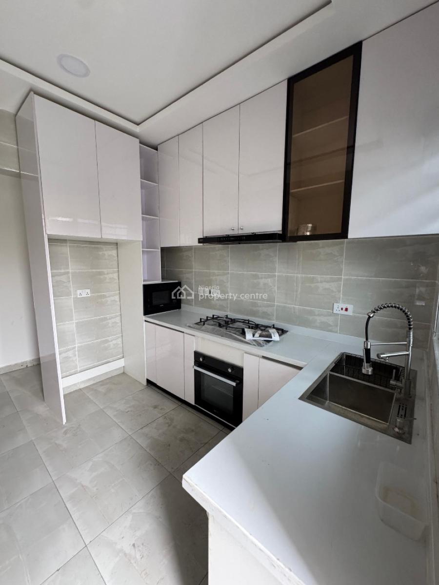 Aesthetically 2 Bedroom Apartment Maisonette with Bq, Lekki Phase 1, Lekki, Lagos, Block of Flats for Sale
