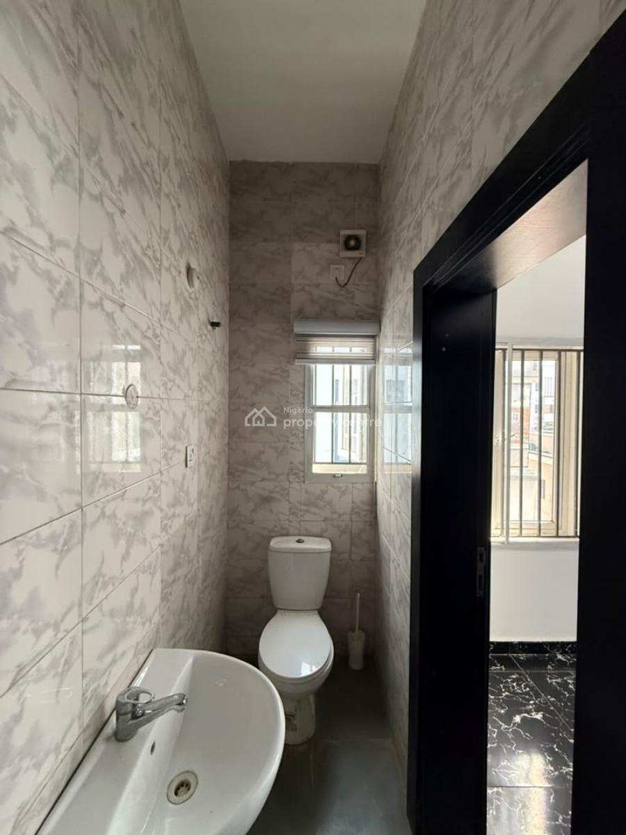 Well Maintained 4 Bedroom Terraced Duplex, By Nicon Town, Platinum Way, Ikate, Lekki, Lagos, Terraced Duplex for Rent