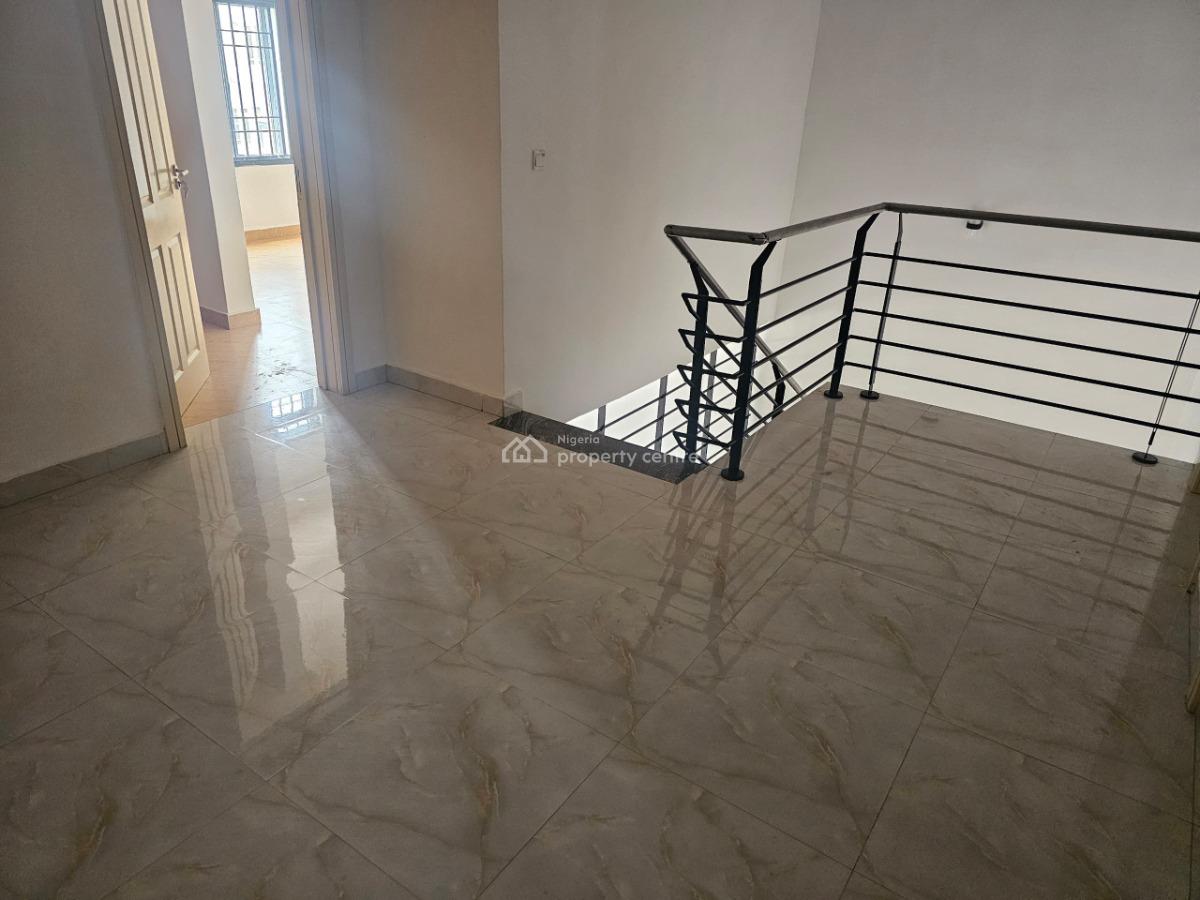 Exquisite 3-bedroom Terrace Duplex with Bq, Lekki, Lagos, Terraced Duplex for Rent
