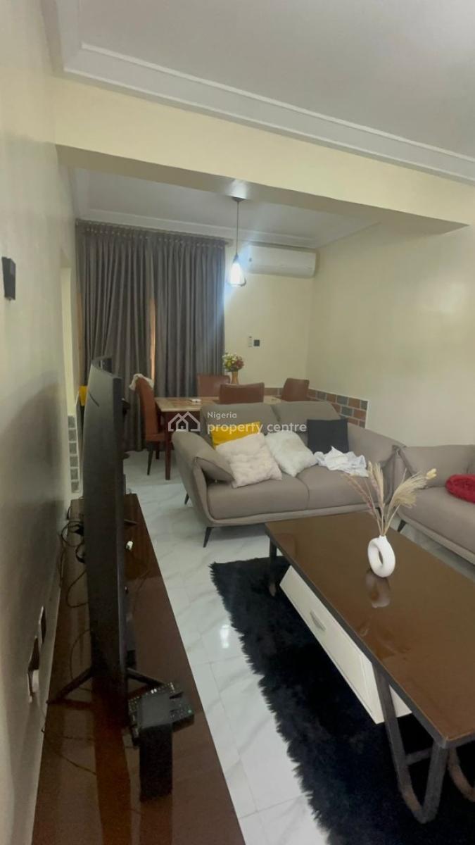 Newly Refurbished 2 Bedroom Flat, Off Limpopo Street Kunde Close, Maitama District, Abuja, Flat / Apartment for Rent