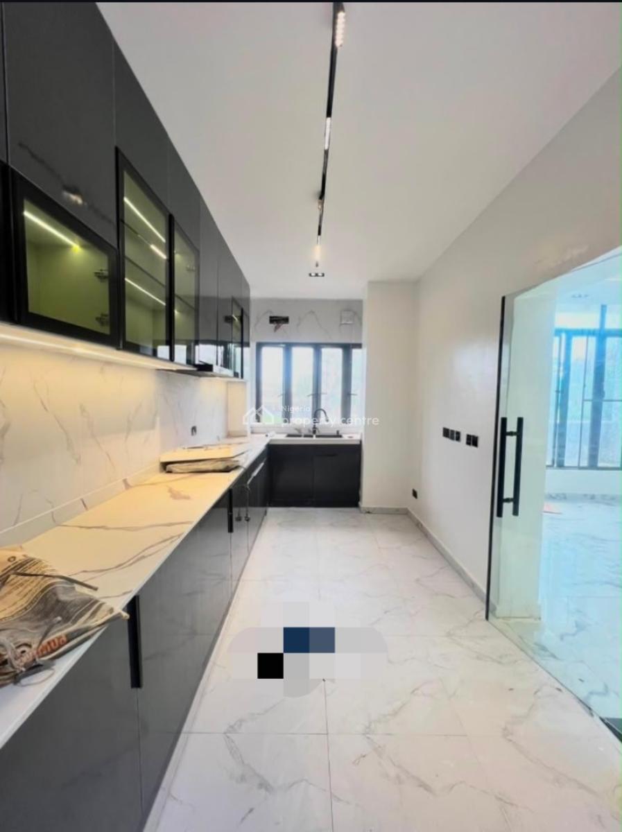 Newly Built 2-bedroom Apartment with Gym & Pool,, Ikoyi, Lagos, Block of Flats for Sale