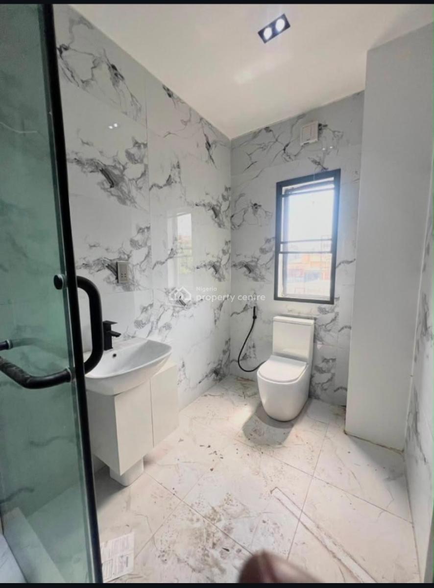 Newly Built 2-bedroom Apartment with Gym & Pool,, Ikoyi, Lagos, Block of Flats for Sale