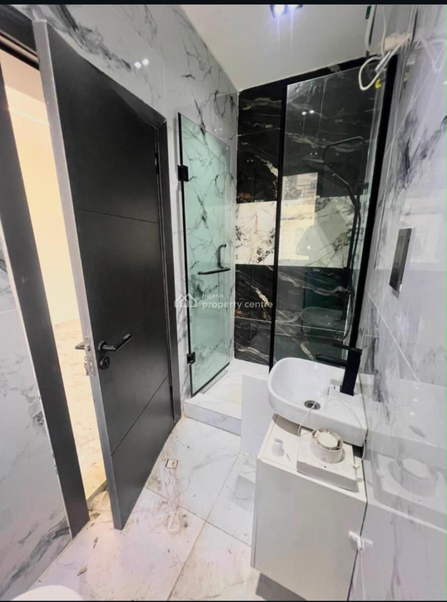Newly Built 2-bedroom Apartment with Gym & Pool,, Ikoyi, Lagos, Block of Flats for Sale