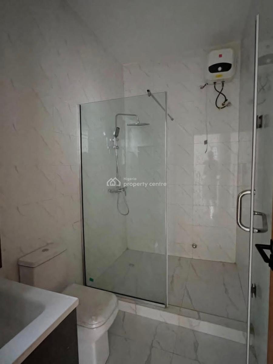 4 Bedroom Semi Detached Duplex on It Own Compound, Ologolo, Lekki, Lagos, Semi-detached Duplex for Rent