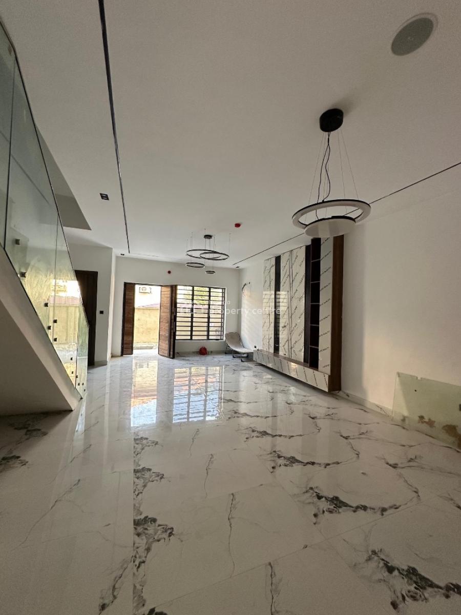 Contemporary 4 Bedroom Terrace Duplex, Phase 1, Lekki, Lagos, Terraced Duplex for Sale