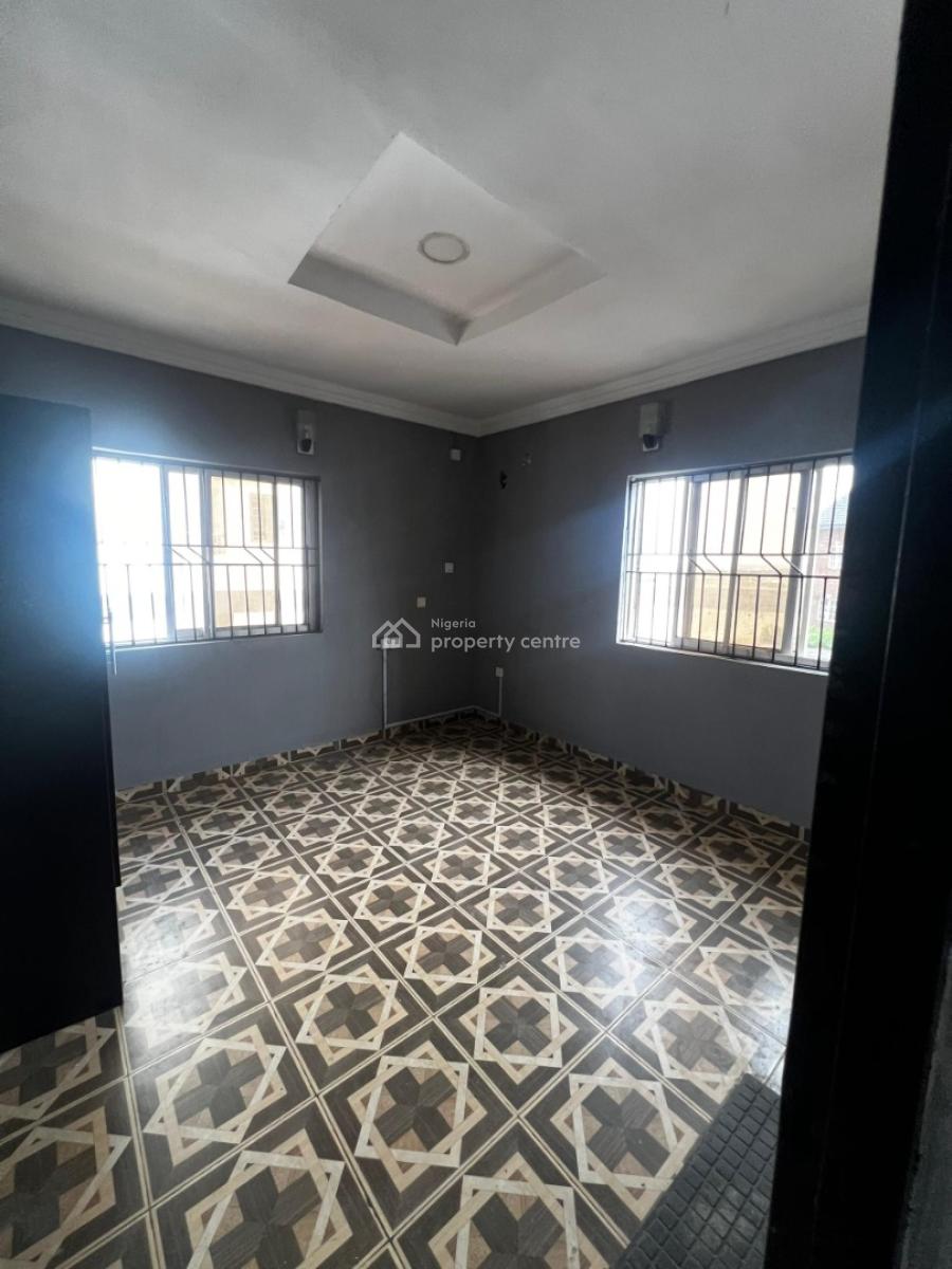 Nice 2 Bedroom Flat Upstairs in a Gated Estate (self Serviced), Ikate, Lekki, Lagos, Flat / Apartment for Rent