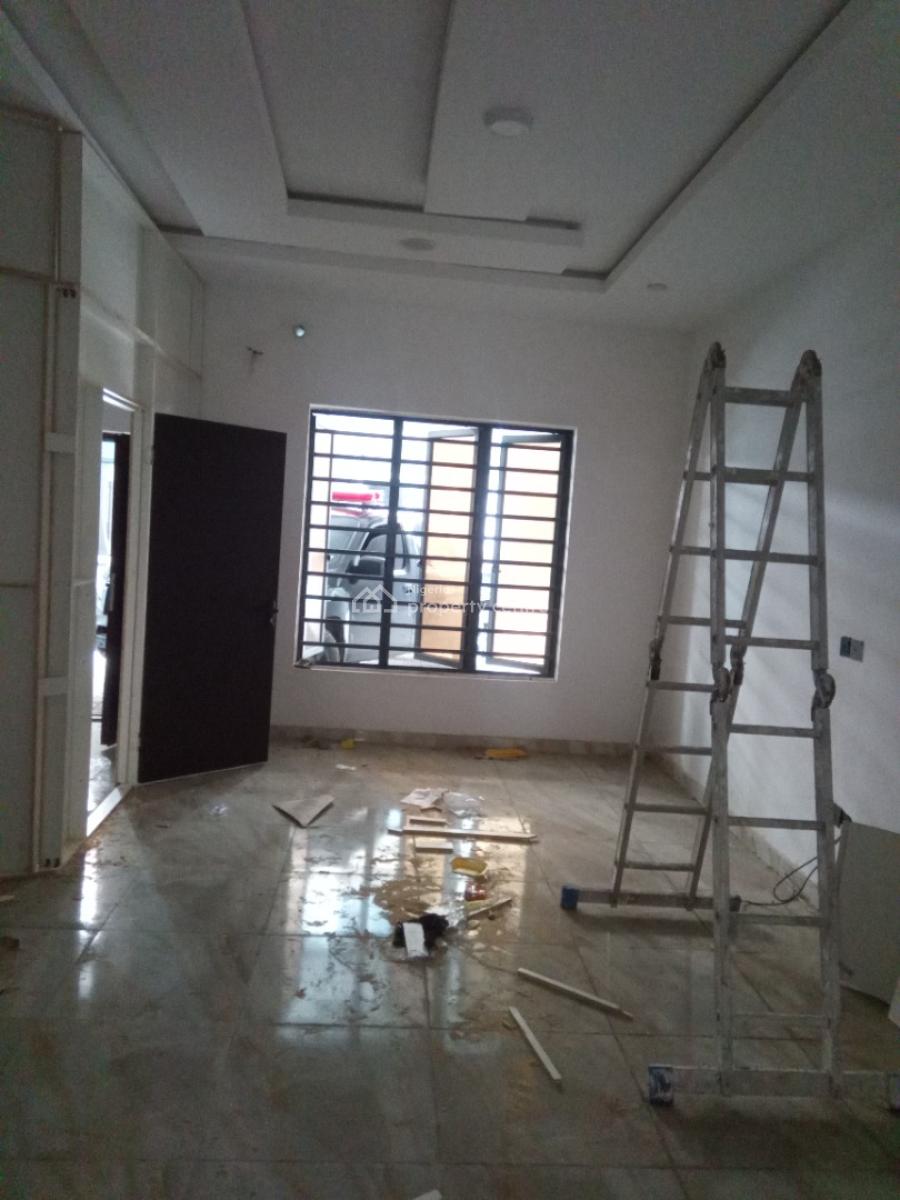 a Spacious Mini Flat, Harris Drive, Atlantic View Estate, Lekki, Lagos, Mini Flat (room and Parlour) for Rent