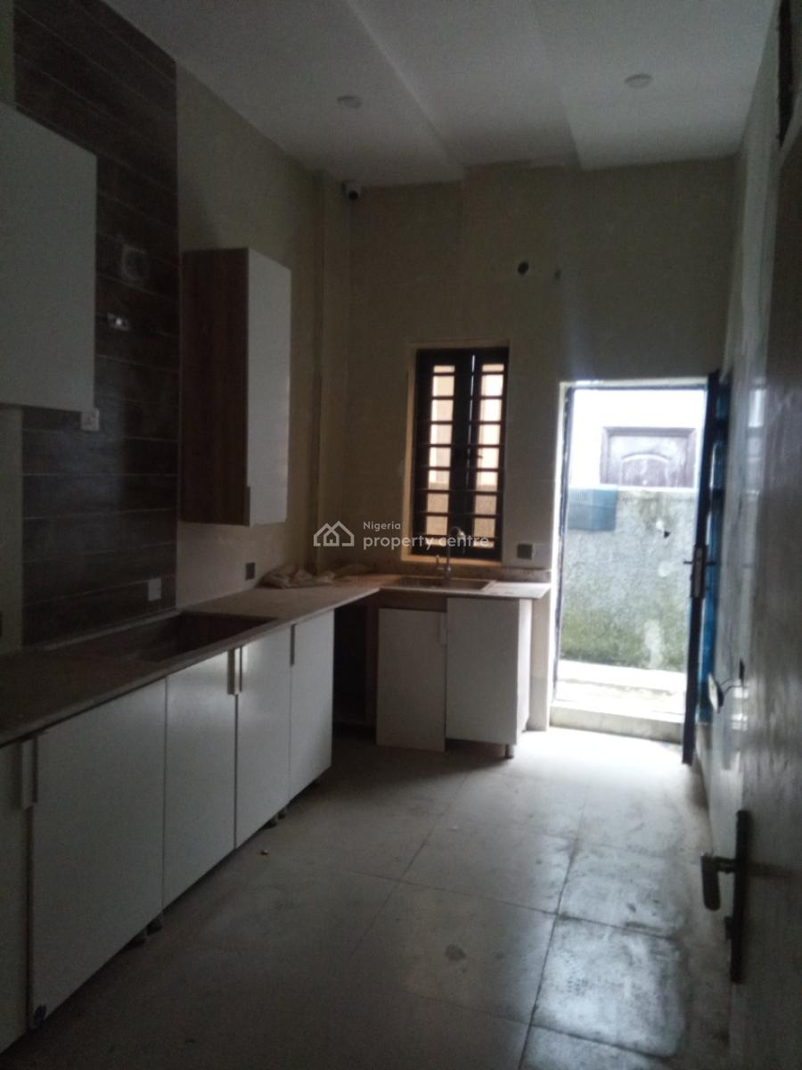 a Spacious Mini Flat, Harris Drive, Atlantic View Estate, Lekki, Lagos, Mini Flat (room and Parlour) for Rent