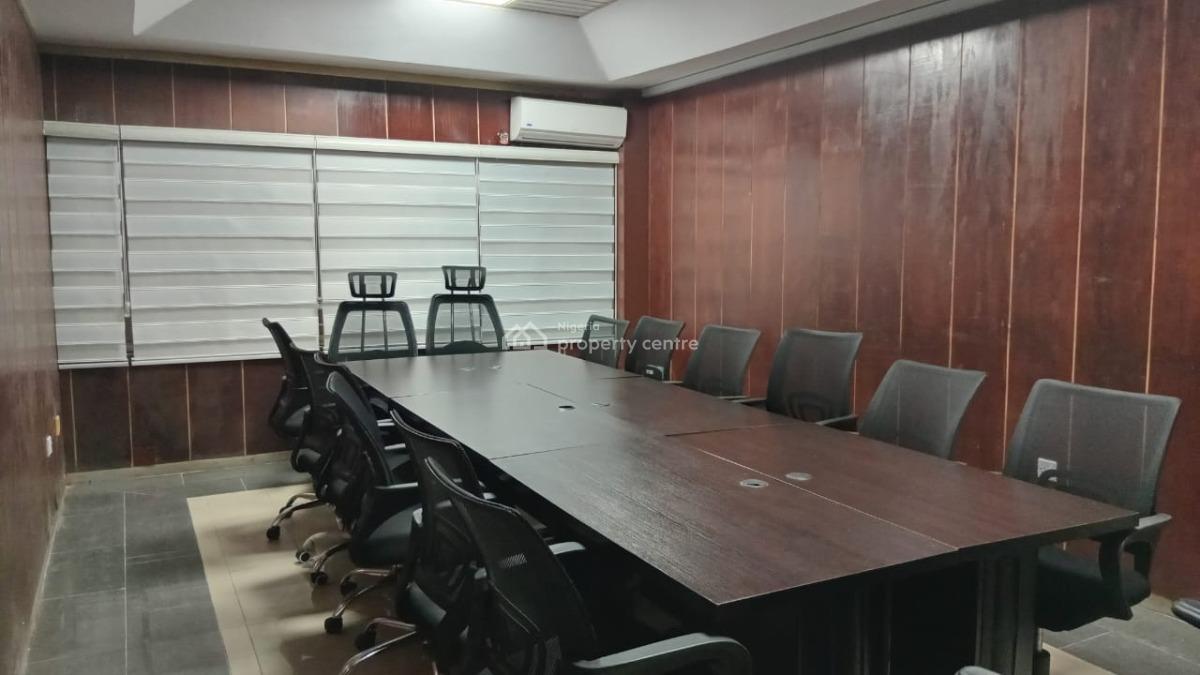 Large Conference / Training Room / Boardroom, 1226a Ahmadu Bello Way, Oduduwa Bus Stop., Victoria Island (vi), Lagos, Conference / Meeting / Training Room for Rent