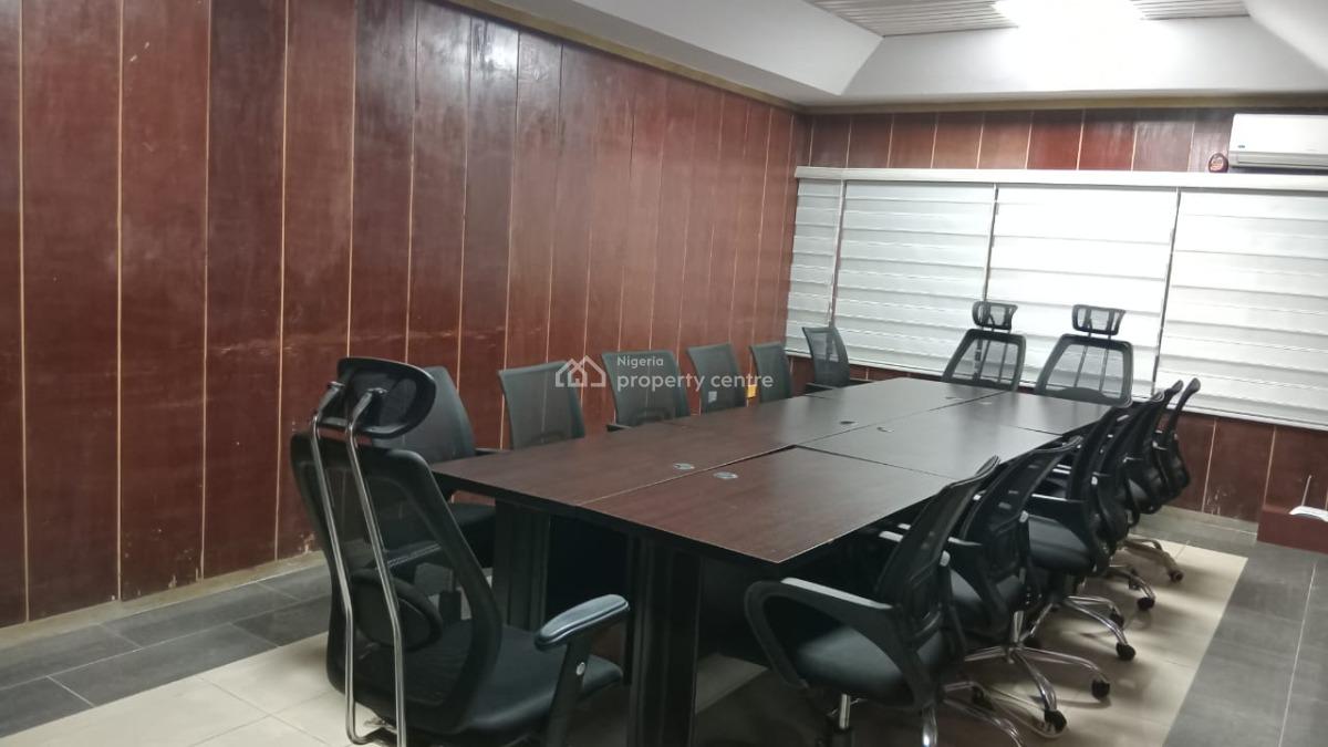 Large Conference / Training Room / Boardroom, 1226a Ahmadu Bello Way, Oduduwa Bus Stop., Victoria Island (vi), Lagos, Conference / Meeting / Training Room for Rent