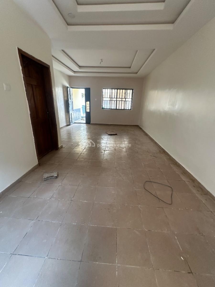 Standard Two Bedroom Bungalow in a Decent Neighborhood, Fo1 Layout, Kubwa, Abuja, Terraced Bungalow for Rent