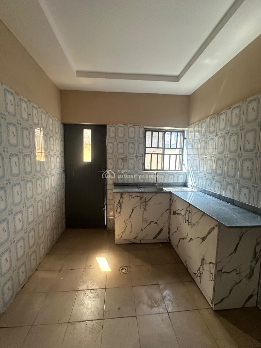 Standard Two Bedroom Bungalow in a Decent Neighborhood, Fo1 Layout, Kubwa, Abuja, Terraced Bungalow for Rent