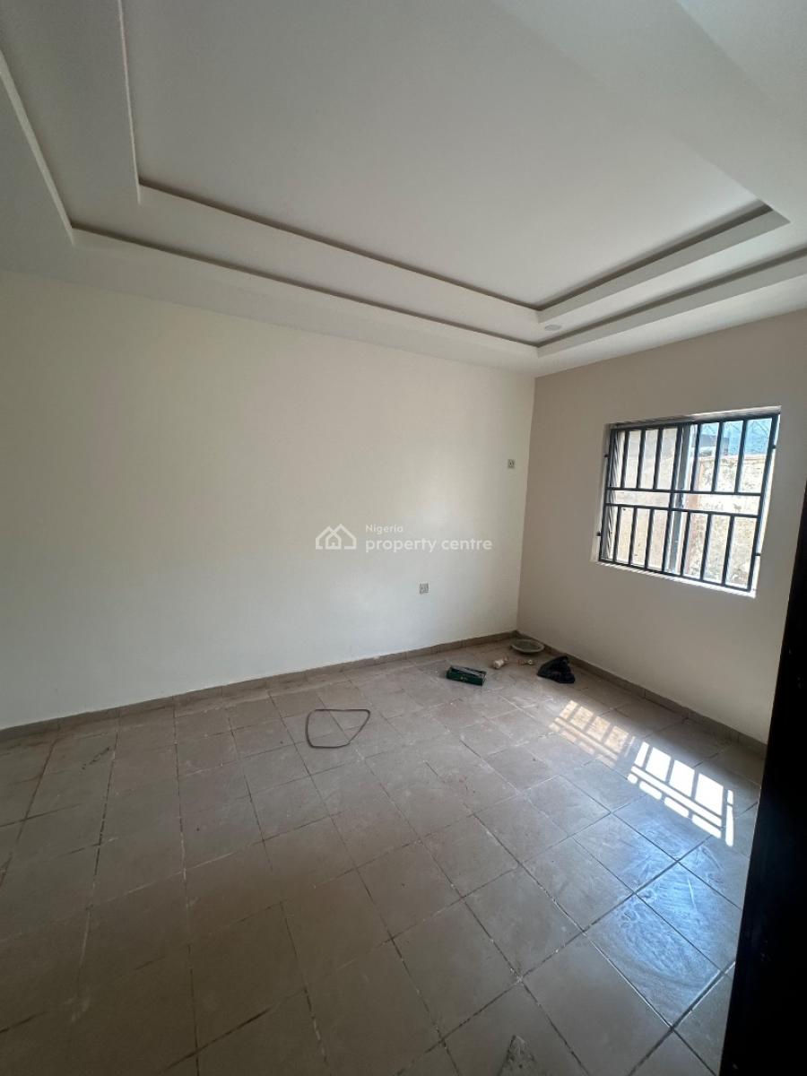 Standard Two Bedroom Bungalow in a Decent Neighborhood, Fo1 Layout, Kubwa, Abuja, Terraced Bungalow for Rent