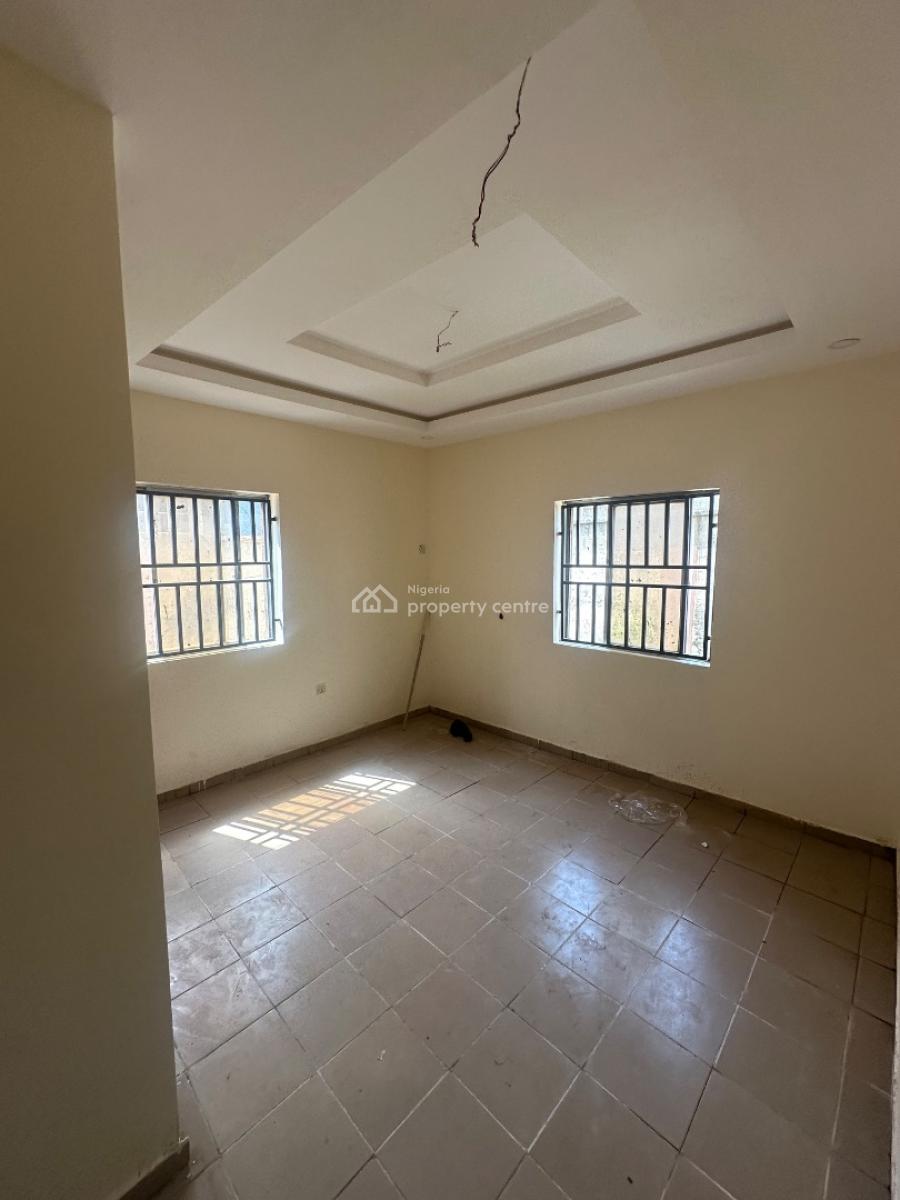 Standard Two Bedroom Bungalow in a Decent Neighborhood, Fo1 Layout, Kubwa, Abuja, Terraced Bungalow for Rent