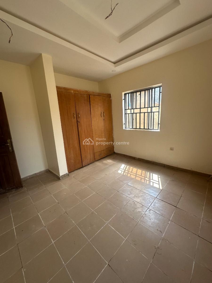Standard Two Bedroom Bungalow in a Decent Neighborhood, Fo1 Layout, Kubwa, Abuja, Terraced Bungalow for Rent