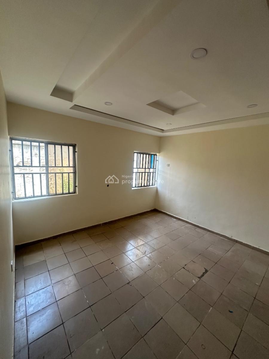Standard Two Bedroom Bungalow in a Decent Neighborhood, Fo1 Layout, Kubwa, Abuja, Terraced Bungalow for Rent