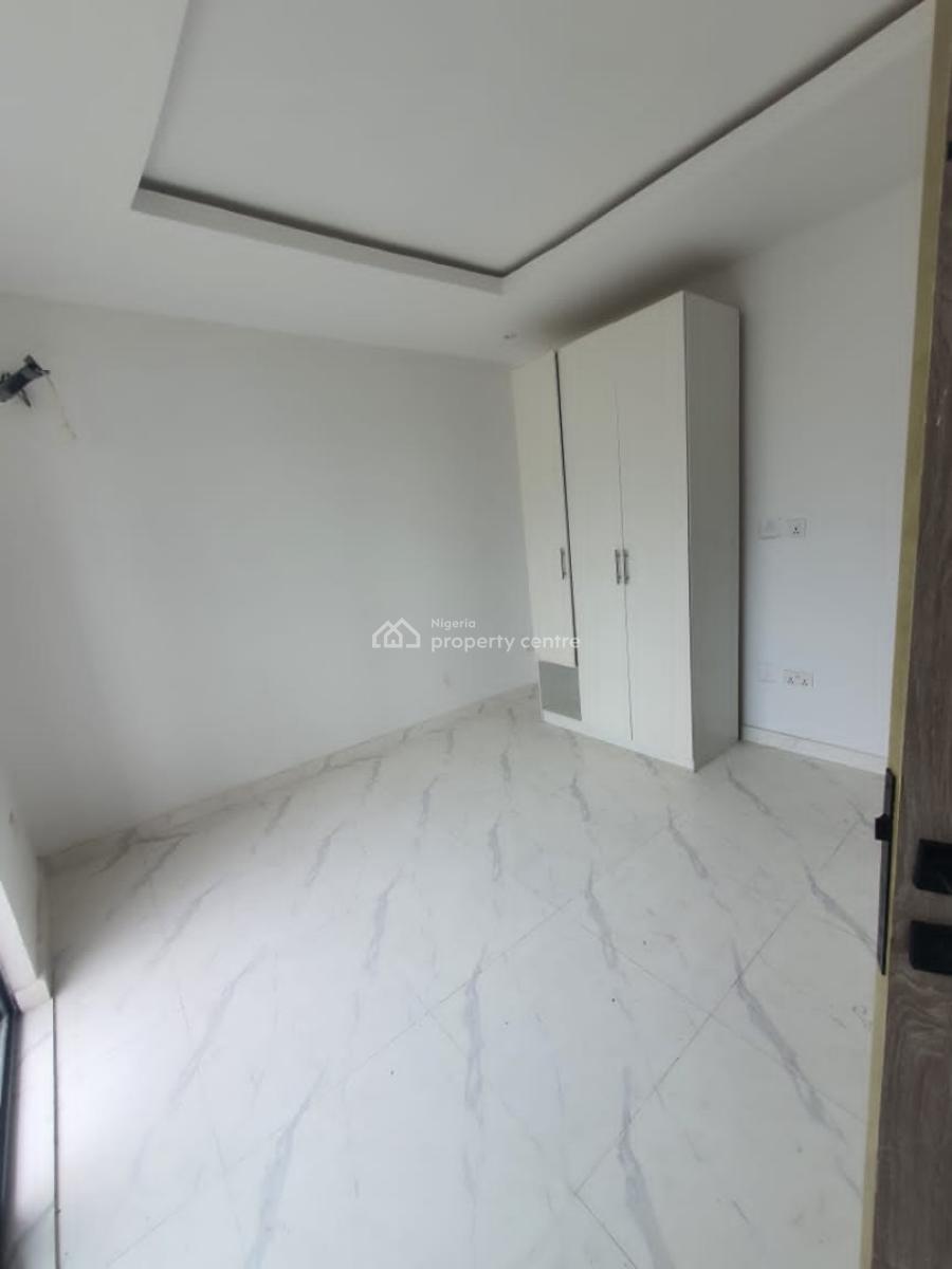 Fully Serviced Brand New Massive 2 Bedroom, Ologolo, Lekki, Lagos, Flat / Apartment for Rent
