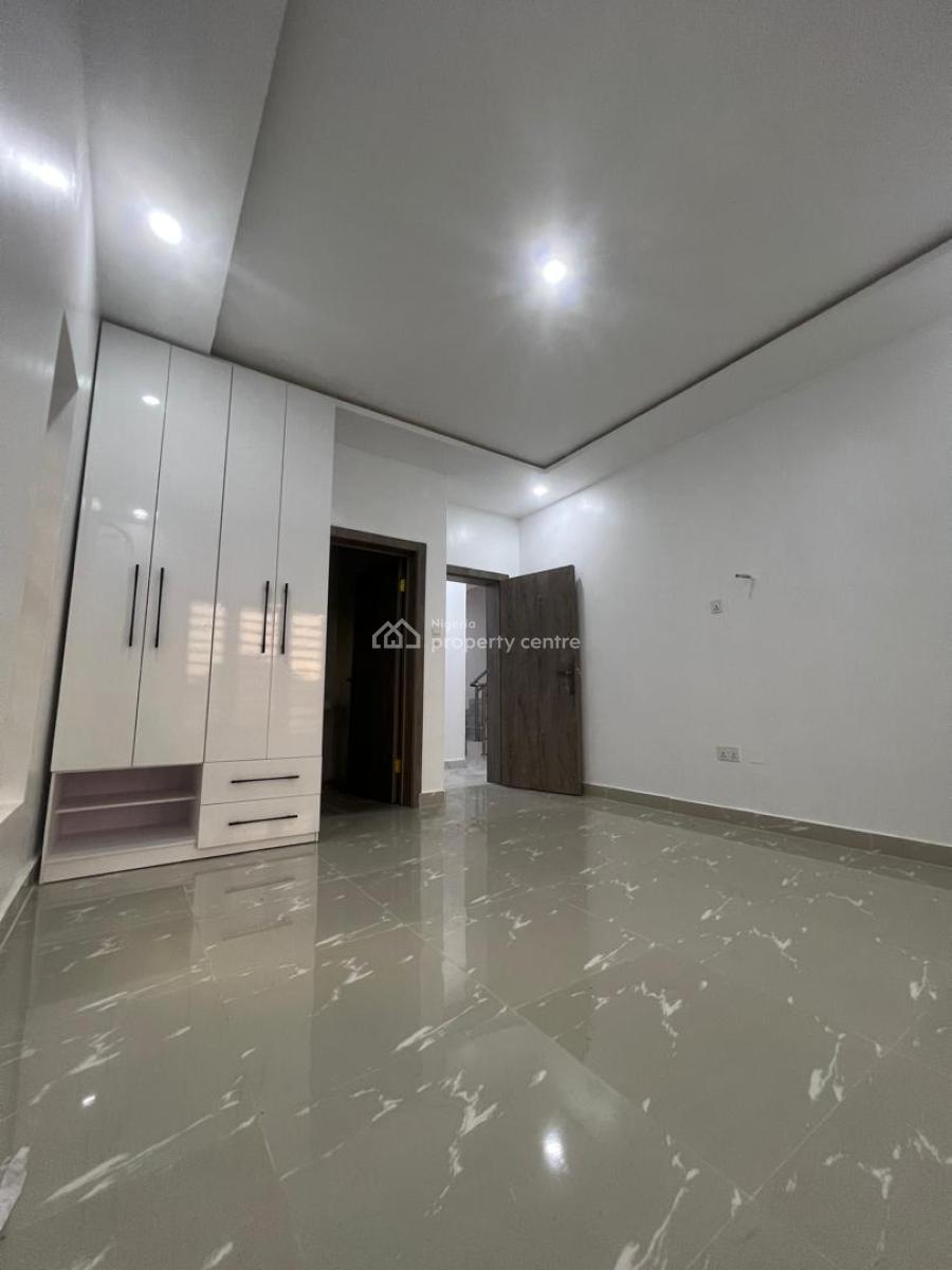 Top-notch 4 Bedroom Detached Duplex with Excellent Facilities, (gowon Estate), Alimosho, Lagos, Detached Duplex for Sale