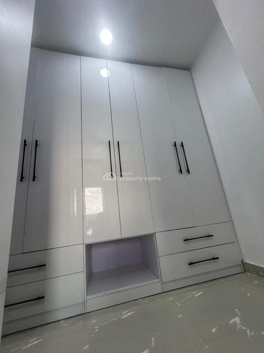 Top-notch 4 Bedroom Detached Duplex with Excellent Facilities, (gowon Estate), Alimosho, Lagos, Detached Duplex for Sale