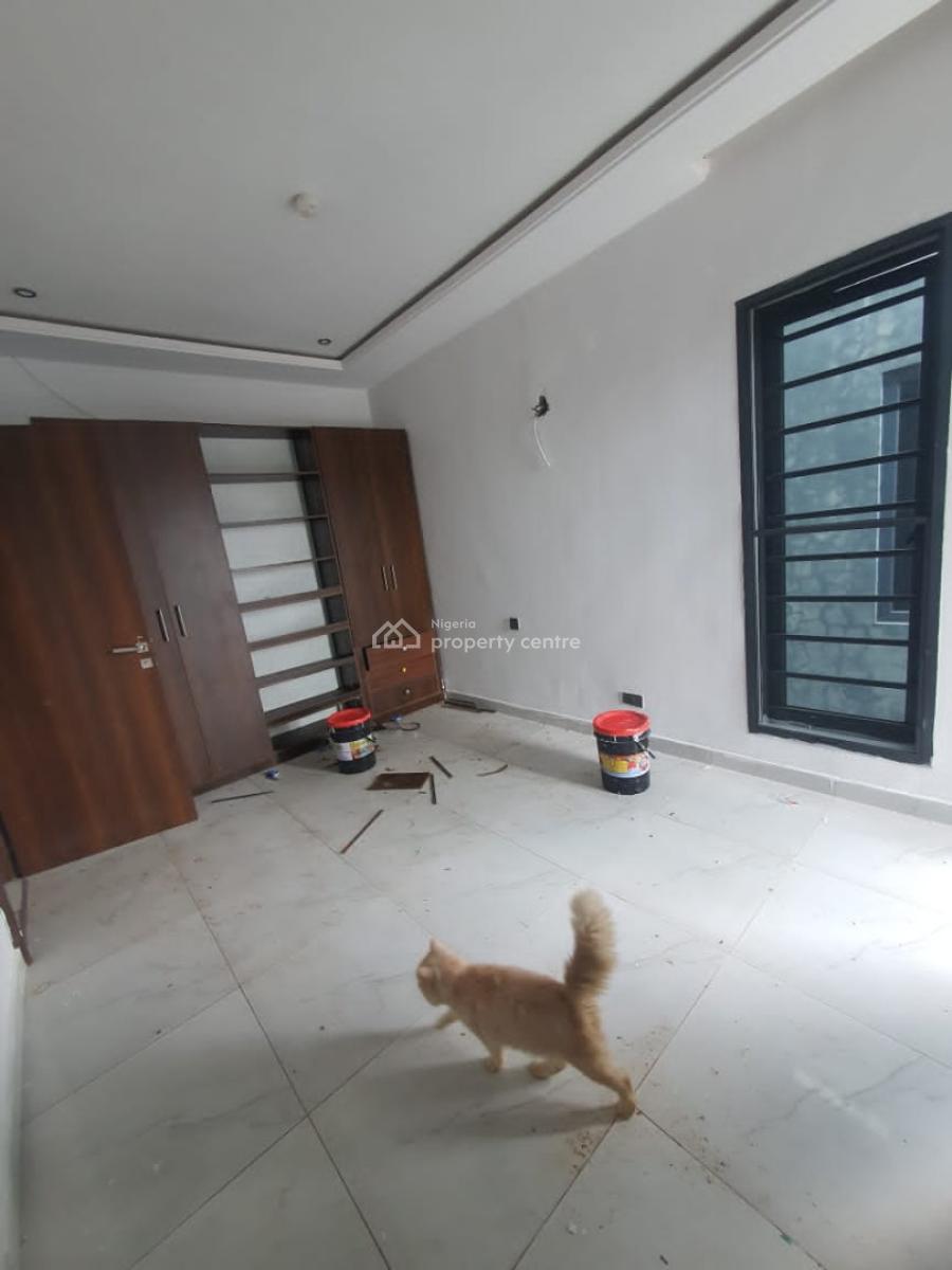 Luxury 2 Bedroom Apartment with Pool, Gym & 24/7 Power Supply, in an Estate, Ologolo, Lekki, Lagos, Flat / Apartment for Rent