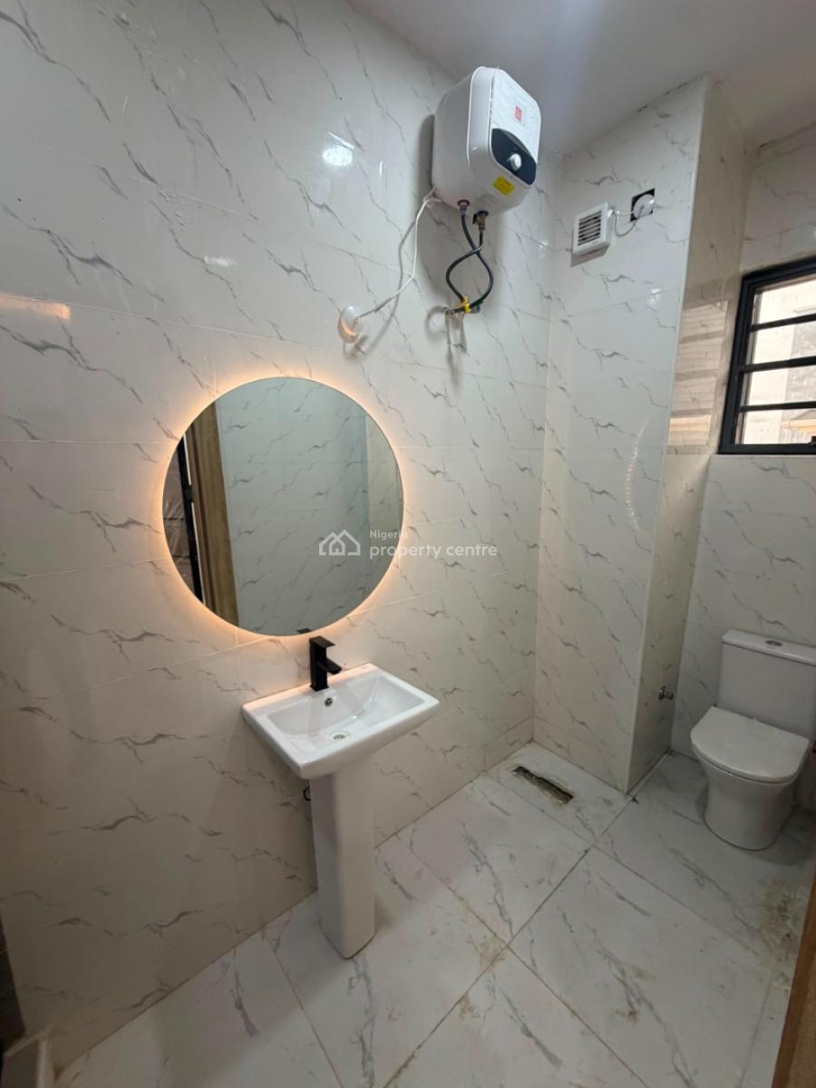 Luxury 2 Bedroom Apartment with 24/7 Power Supply, Ologolo, Lekki, Lagos, Flat / Apartment for Rent