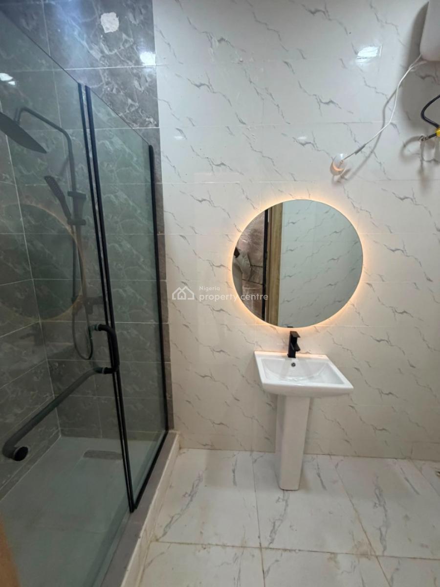 Luxury 2 Bedroom Apartment with 24/7 Power Supply, Ologolo, Lekki, Lagos, Flat / Apartment for Rent