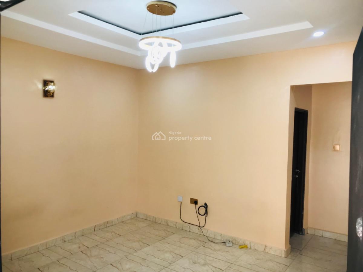 Standard 1 Bedroom Apartment, Off 4th Avenue, Gwarinpa, Abuja, Mini Flat (room and Parlour) for Rent