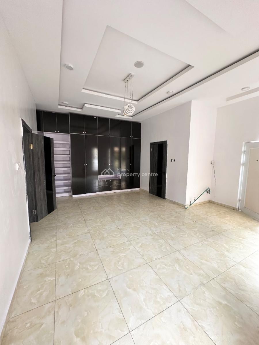 a Masters Bedroom in a Shared Apartment, Oba Musa Estate, Agungi, Lekki, Lagos, Semi-detached Duplex for Rent