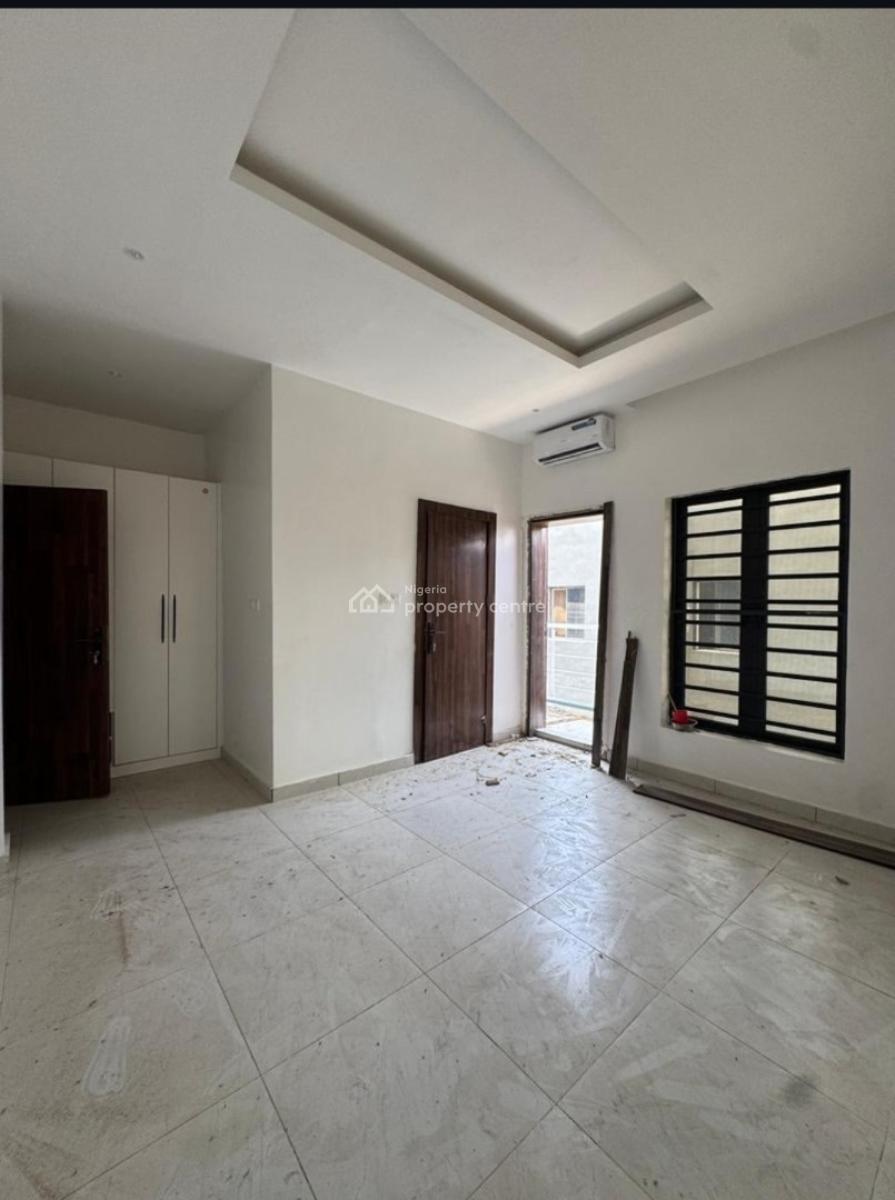 Fully Serviced and Spacious 3 Bedroom Apartment, Chevron Tollgate Lekki Orchid, Lekki, Lagos, Block of Flats for Sale