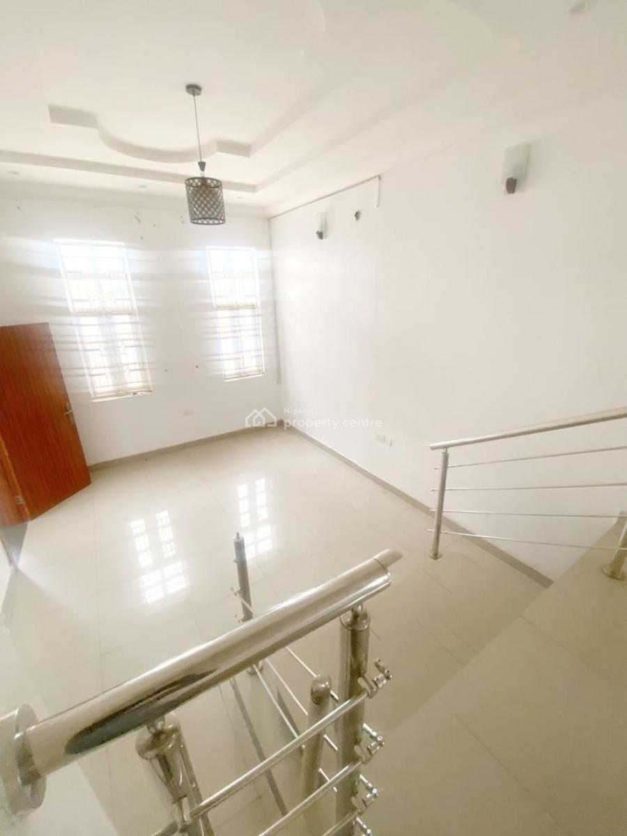 a Well Maintained 5 Bedroom Terrace Duplex with Bq, Gra Phase 1, Magodo, Lagos, Terraced Duplex for Rent