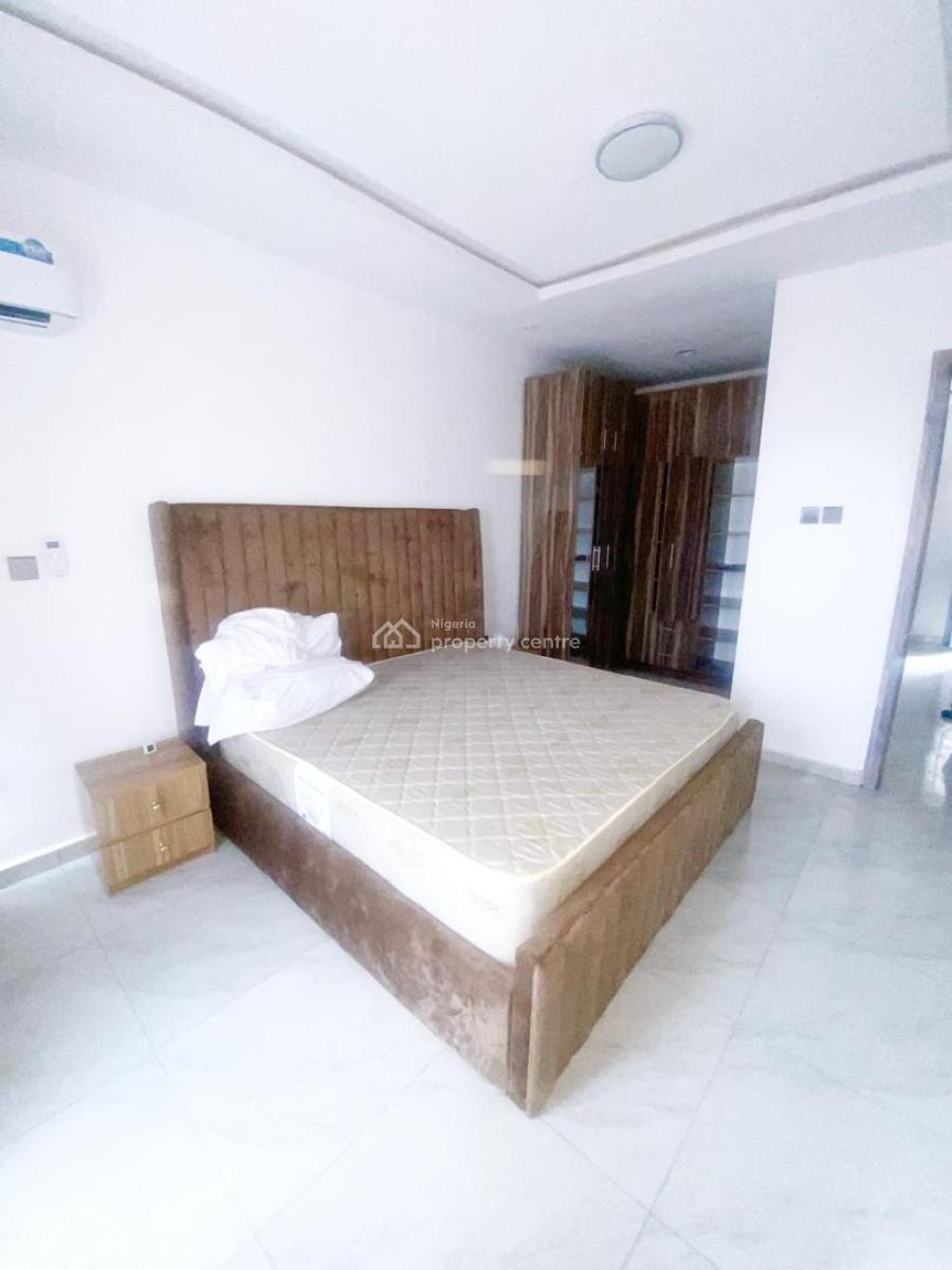 a Well Maintained 3 Bedroom Terraced Duplex, Omole Phase 2, Ikeja, Lagos, Terraced Duplex for Rent