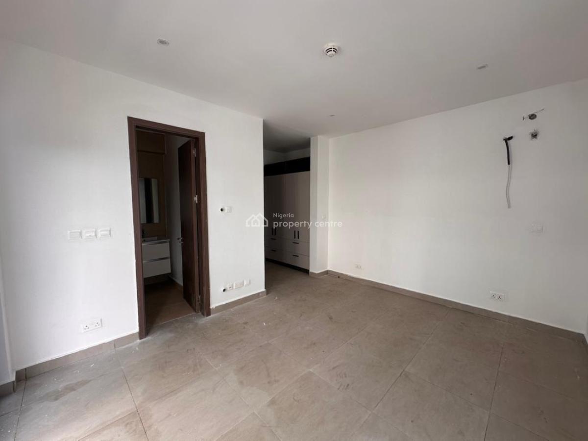 3 Bedroom Flat with Bq, Freedom Way, Lekki Phase 1, Lekki, Lagos, Flat / Apartment for Rent