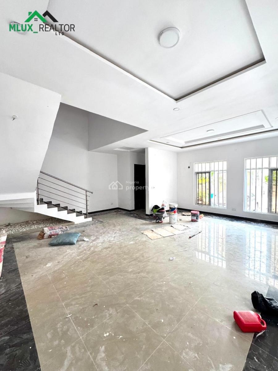 Well Maintained 4 Bedroom Terrace Duplex, Osapa, Lekki, Lagos, Terraced Duplex for Rent