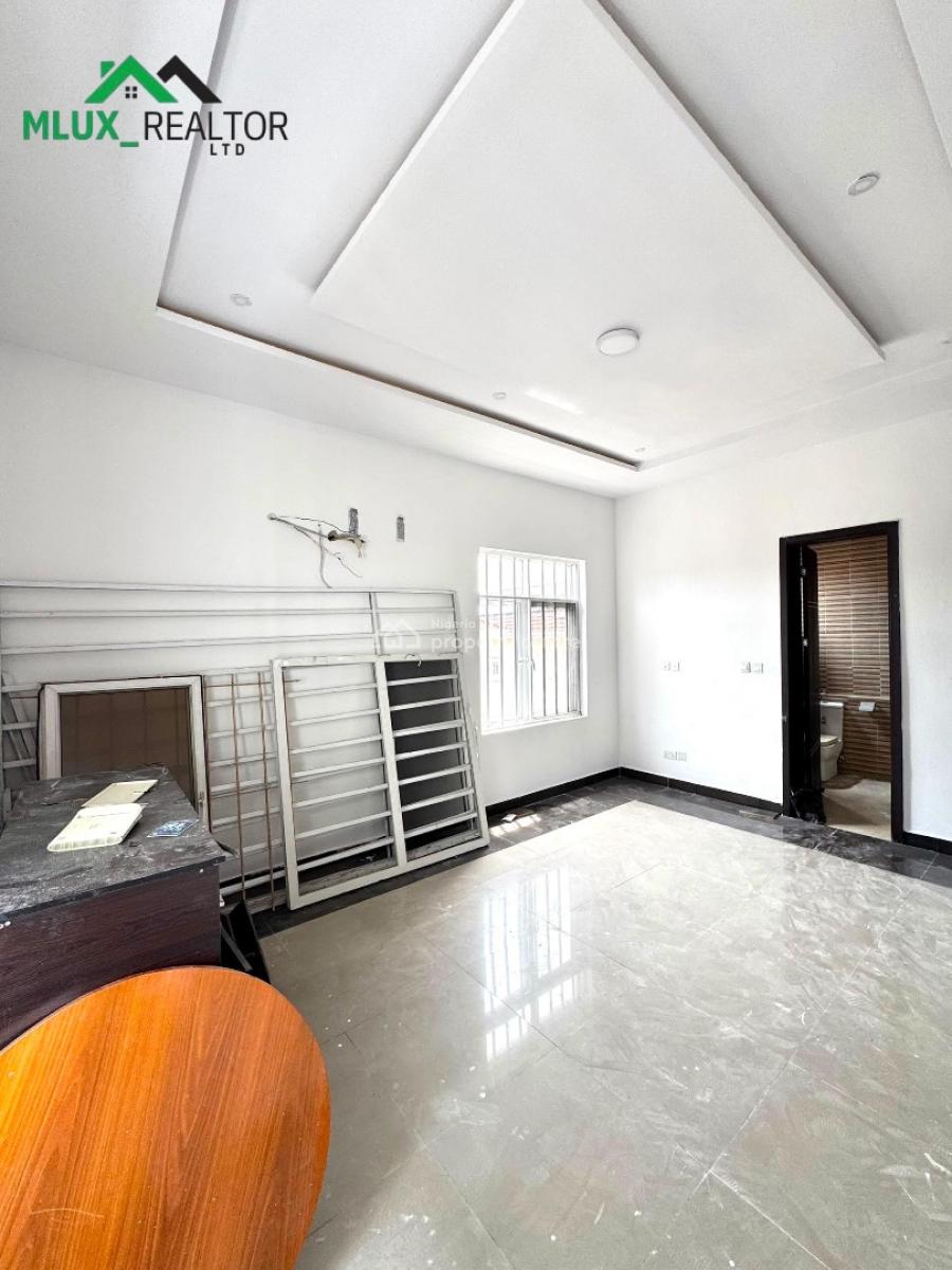 Well Maintained 4 Bedroom Terrace Duplex, Osapa, Lekki, Lagos, Terraced Duplex for Rent