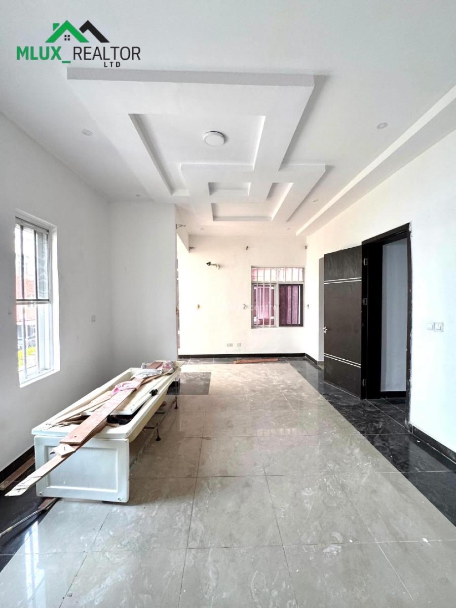 Well Maintained 4 Bedroom Terrace Duplex, Osapa, Lekki, Lagos, Terraced Duplex for Rent