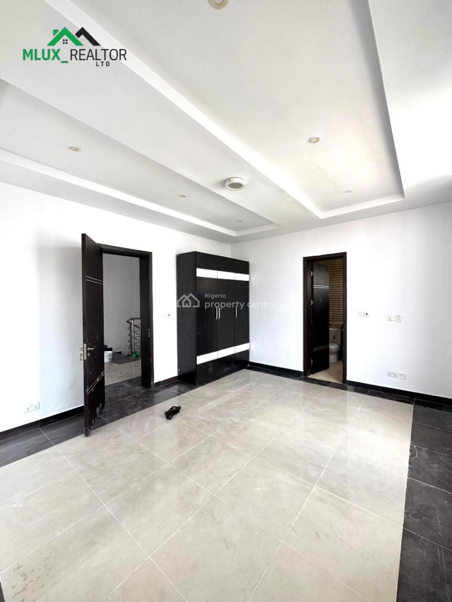 Well Maintained 4 Bedroom Terrace Duplex, Osapa, Lekki, Lagos, Terraced Duplex for Rent